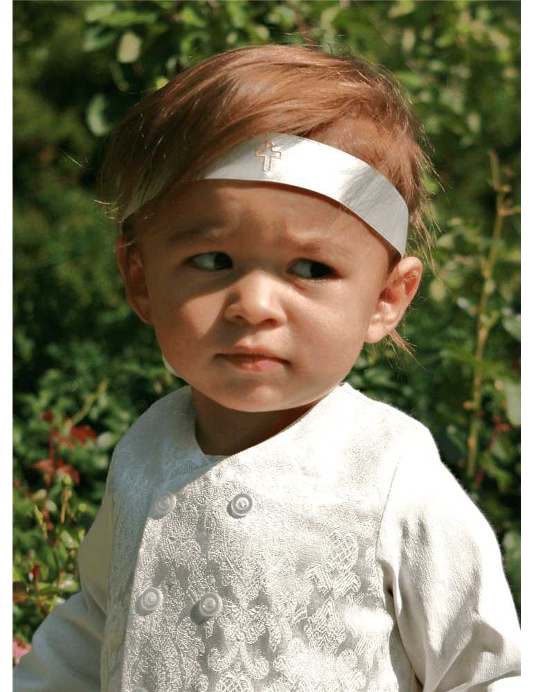 christening gown in lace with long sleeves