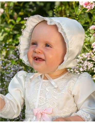 Babysko i guld för babypresent